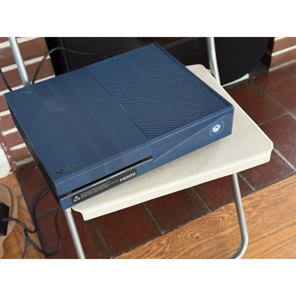 Microsoft Xbox One 1TB Console - Forza Motorsport 6 Limited Edition (Read)